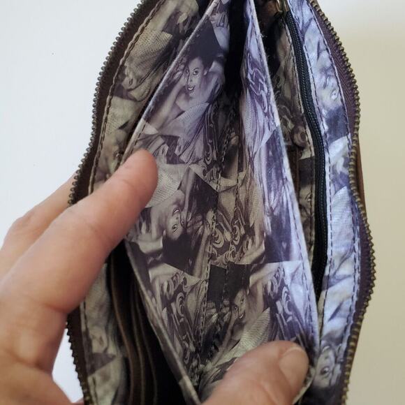 Junior Drake Clutch Wallet Brown Supple Leather Pleated Zip Closure Minimalist - Picture 4 of 9